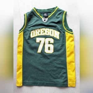 Oregon jersey #76 UofO UO Eugene Ducks green and yellow kids size 8/10